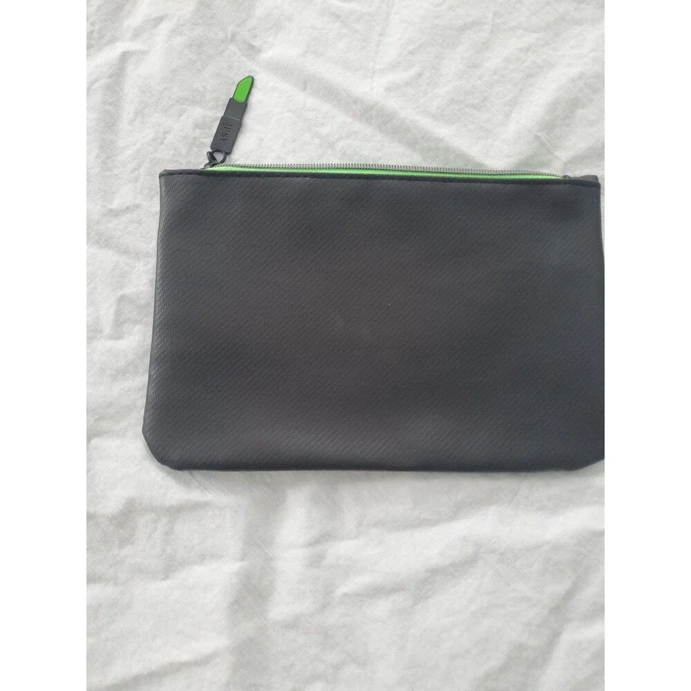 Ipsy Make-up‎ Bags (Lot Of 8) READ DESCRIPTION-Flowers/Vampire Lips/Lemons/Pink
